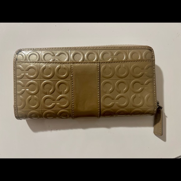 Coach Wallet - Picture 2 of 4
